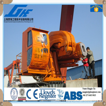 JIB knuckle and telescopic deck hydraulic marine crane